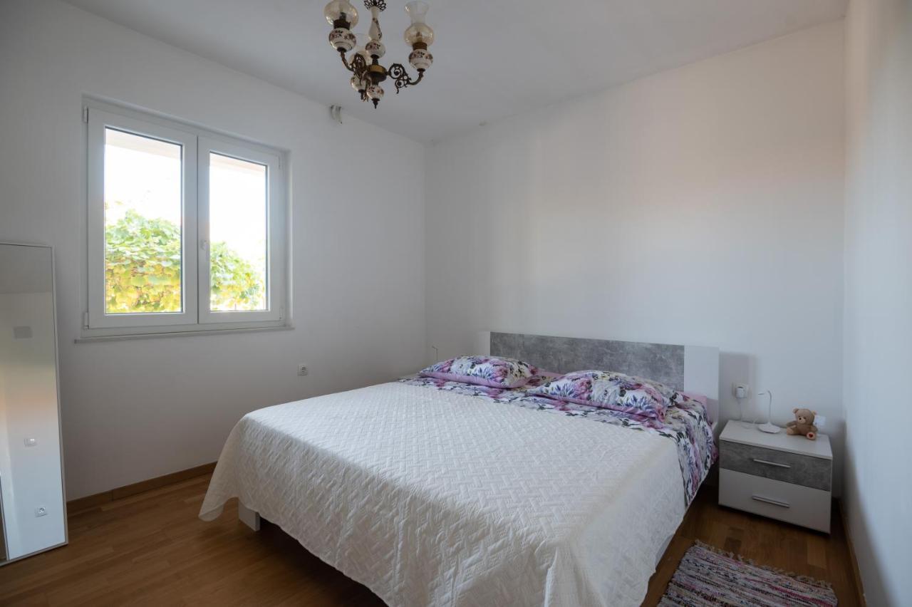 Modern Apartment Edda - Quiet Area - Close To Old Town And Beaches Zadar Dış mekan fotoğraf