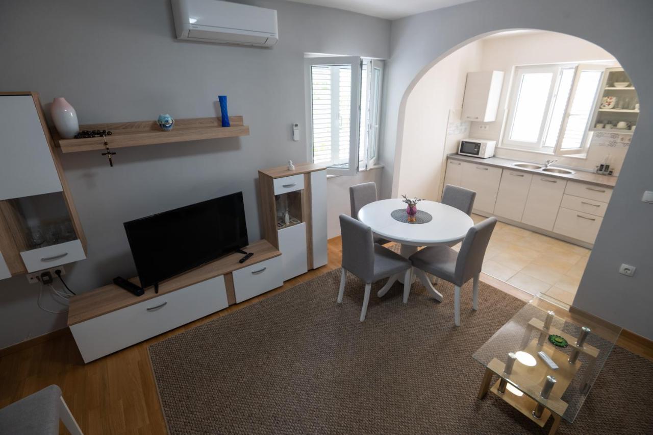 Modern Apartment Edda - Quiet Area - Close To Old Town And Beaches Zadar Dış mekan fotoğraf