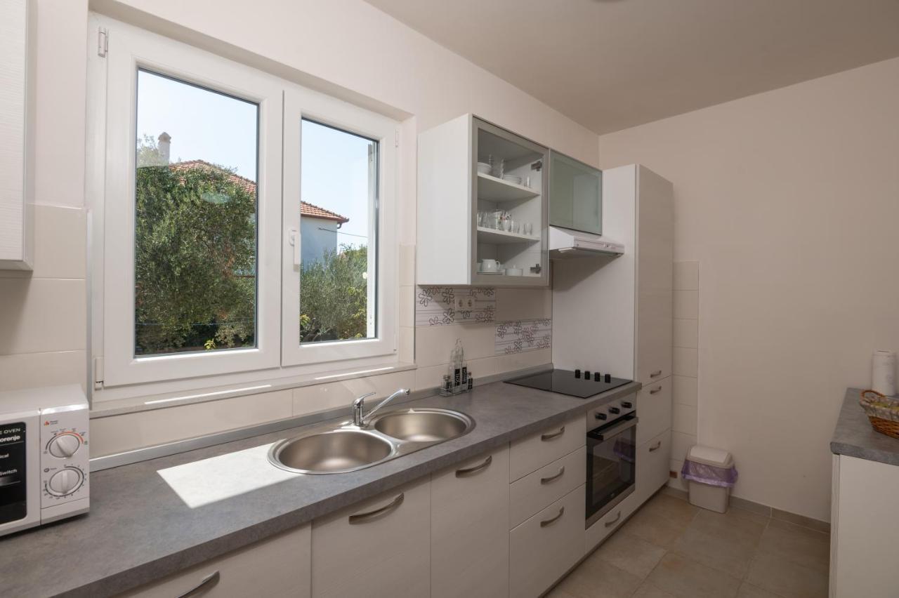 Modern Apartment Edda - Quiet Area - Close To Old Town And Beaches Zadar Dış mekan fotoğraf