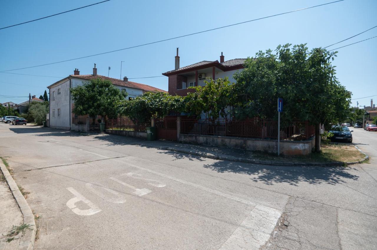 Modern Apartment Edda - Quiet Area - Close To Old Town And Beaches Zadar Dış mekan fotoğraf